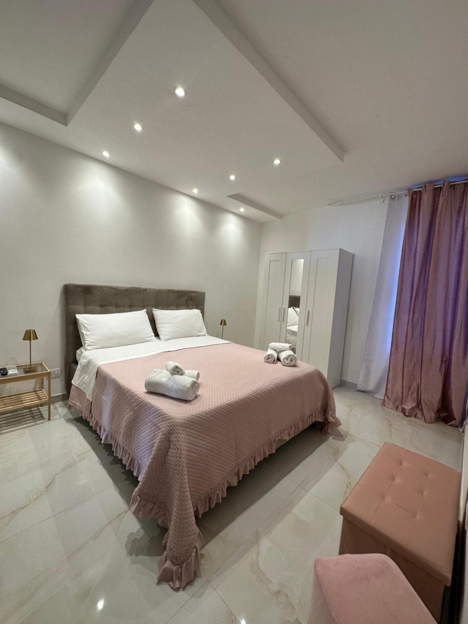 Vista Cattedrale Villa Наполи Екстериор снимка